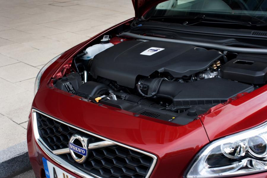  Volvo C30 2009 года  (фото 60 из 92)